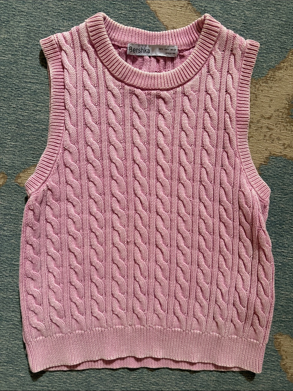 Bershka Light Pink Cable-Knit Sweater Vest women’s small